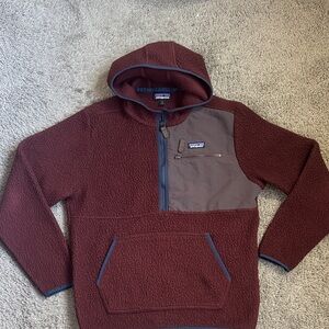 Patagonia men’s fleece quarter zip pullover medium